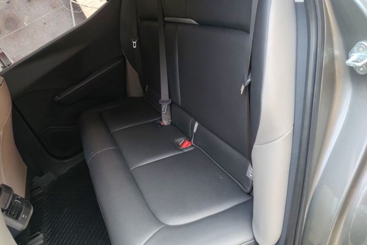 Used Toyota bZ3 2023 616 km Long-Range PRO Left Rear Seat