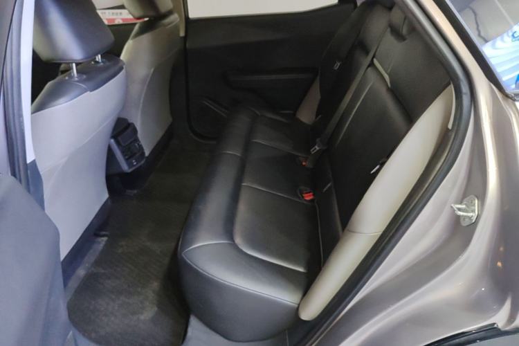 Used Toyota bZ3 2023 517 km Elite PRO Left Rear Seat