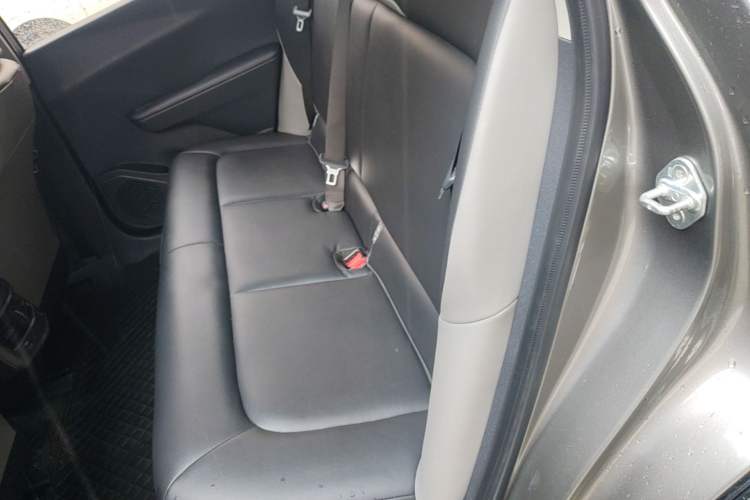 Used Toyota bZ3 2023 616 km Long-Range PRO Left Rear Seat