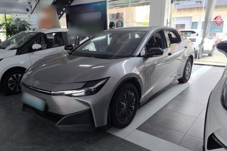 Used Toyota bZ3 2023 517 km Elite PRO Guazi used car, China used car export, Used car for sale, Used  cars, Cheapest cars for sale