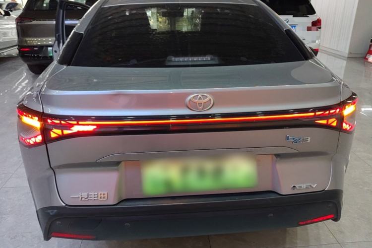 Used Toyota bZ3 2023 517 km Elite PRO Rear