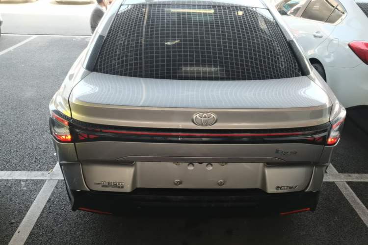 Used Toyota bZ3 2023 517 km Elite PRO Rear