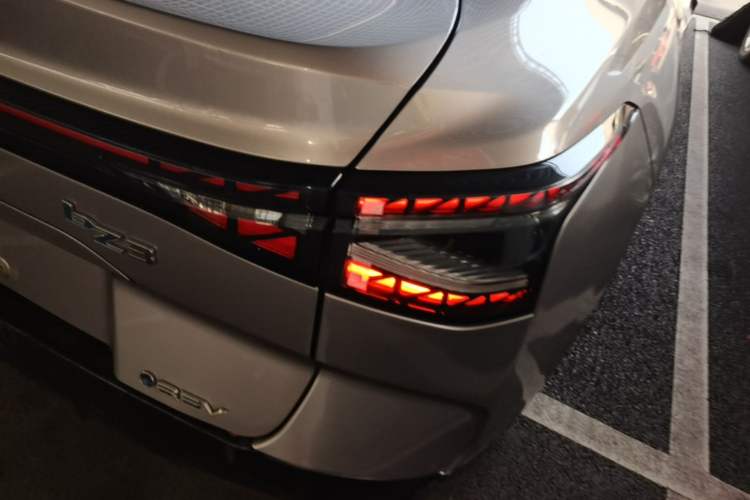 Used Toyota bZ3 2023 517 km Elite PRO Right Rear Taillight