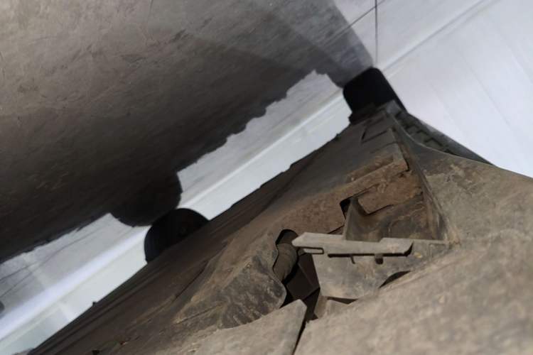 Used Toyota bZ3 2023 517 km Elite PRO Right Side Sill
