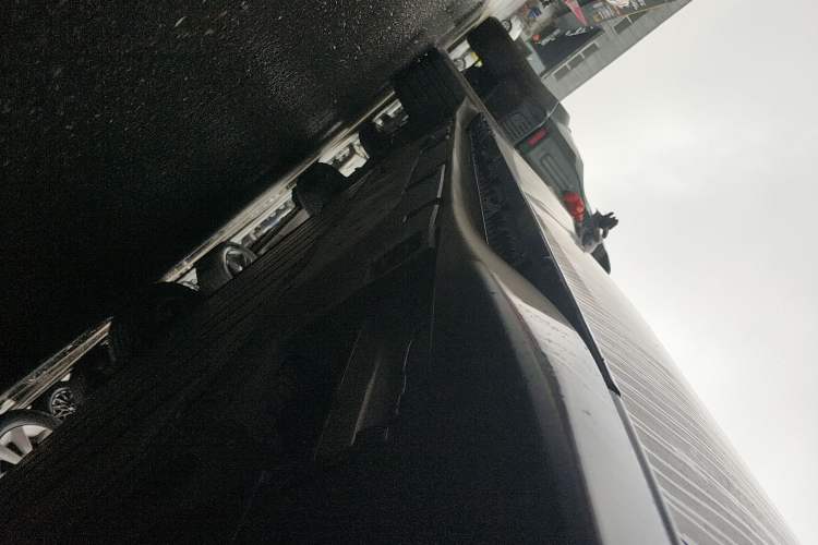 Used Toyota bZ3 2023 517 km Elite PRO Right Side Sill
