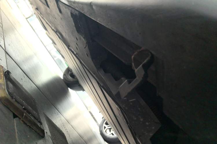 Used Toyota bZ3 2023 517 km Elite PRO Right Side Sill