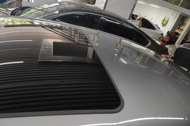Used Toyota bZ3 2023 616 km Long-Range PRO Roof