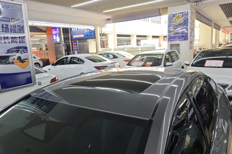 Used Toyota bZ3 2023 616 km Long-Range PRO Roof