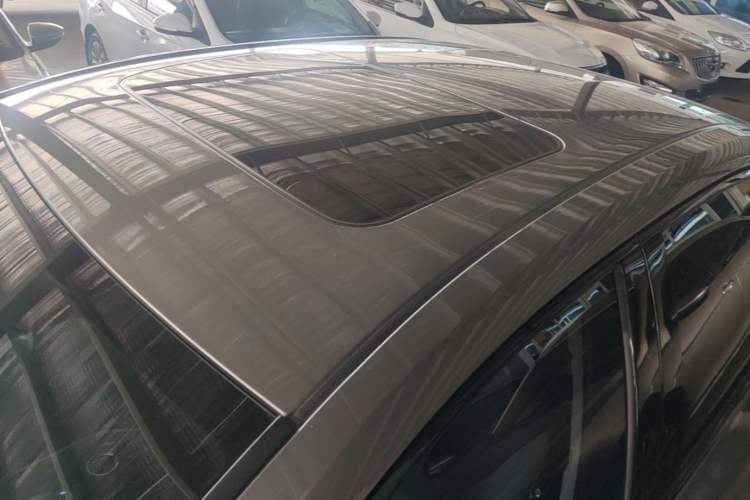 Used Toyota bZ3 2023 616 km Long-Range PRO Roof