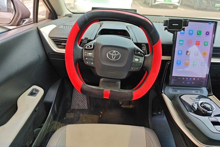 Used Toyota bZ3 2023 517 km Elite PRO Steering Wheel