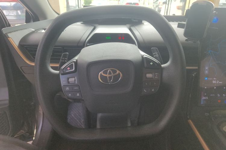 Used Toyota bZ3 2023 616 km Long-Range PRO Steering Wheel