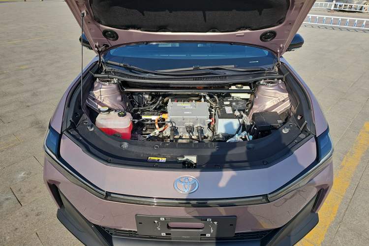Used Toyota bZ3 2023 616 km Long-Range Premium Engine Bay