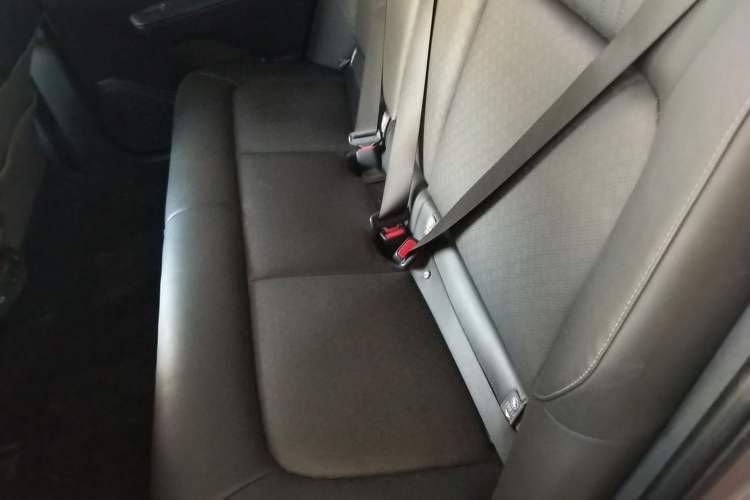 Used Toyota bZ3 2023 616 km Long-Range Premium Left Rear Seat