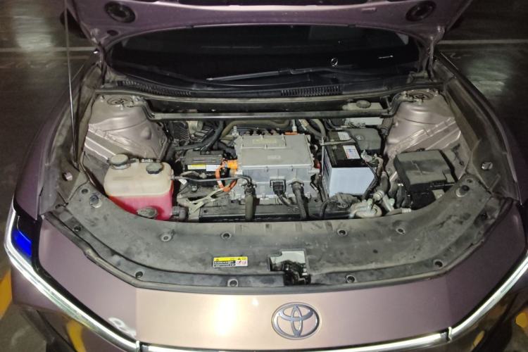 Used Toyota bZ3 2023 616 km Long-Range Premium Engine Bay