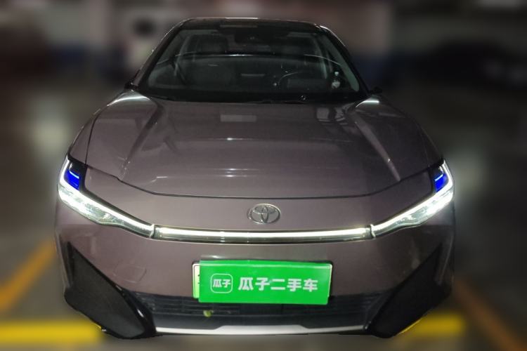 Used Toyota bZ3 2023 616 km Long-Range Premium Front