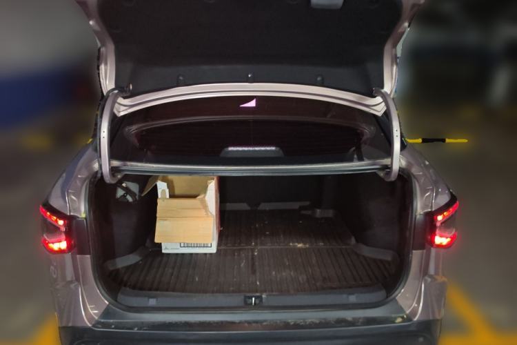 Used Toyota bZ3 2023 616 km Long-Range Premium Trunk