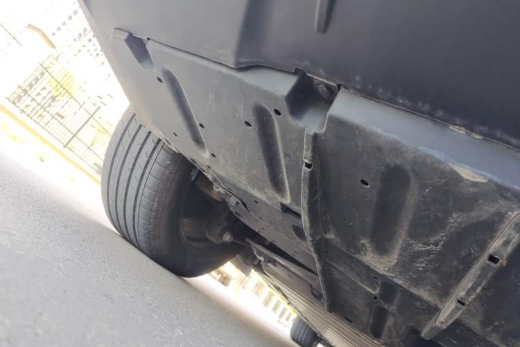 Used Toyota bZ3 2023 616 km Long-Range Premium Chassis Rear Left