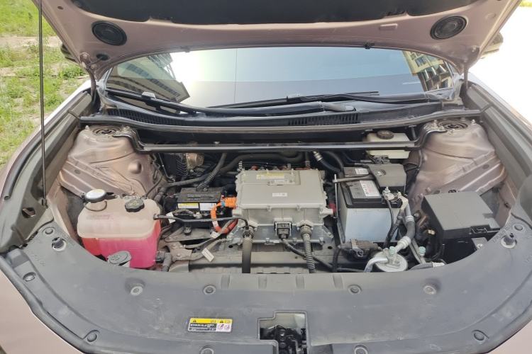 Used Toyota bZ3 2023 616 km Long-Range Premium Engine Bay