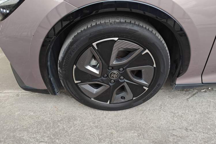 Used Toyota bZ3 2023 616 km Long-Range Premium Exterior 7