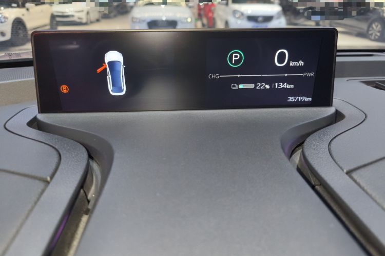 Used Toyota bZ3 2023 616 km Long-Range Premium Instrument Cluster