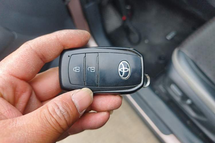 Used Toyota bZ3 2023 616 km Long-Range Premium Interior 1