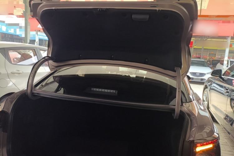 Used Toyota bZ3 2023 616 km Long-Range Premium Trunk