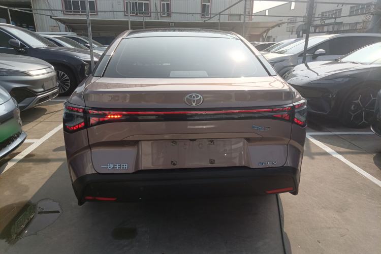Used Toyota bZ3 2023 616 km Long-Range Premium Rear