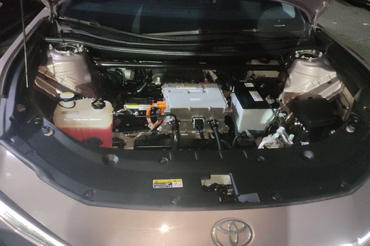 Used Toyota bZ3 2023 616 km Long-Range Premium Engine Bay