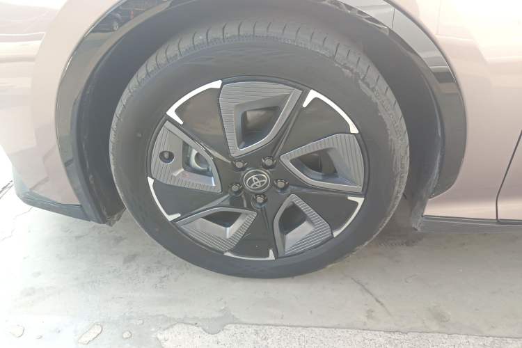 Used Toyota bZ3 2023 616 km Long-Range Premium Exterior 4