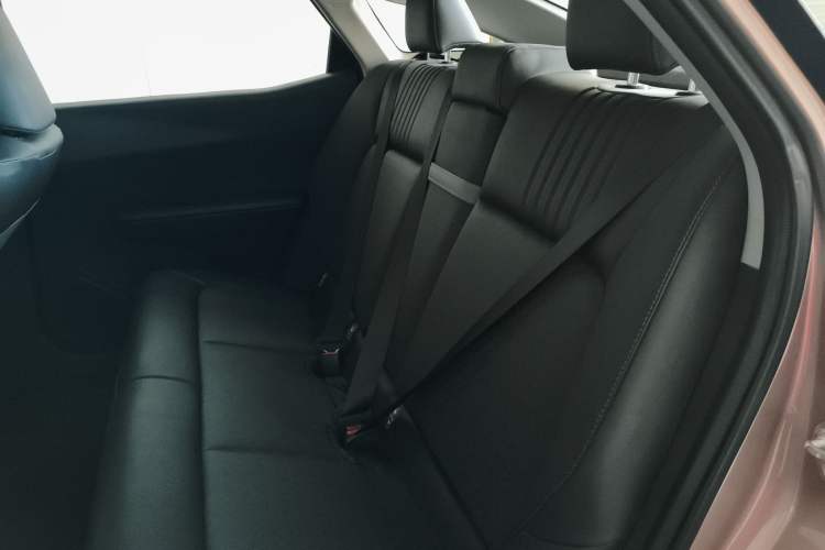 Used Toyota bZ3 2023 616 km Long-Range Premium Interior 4