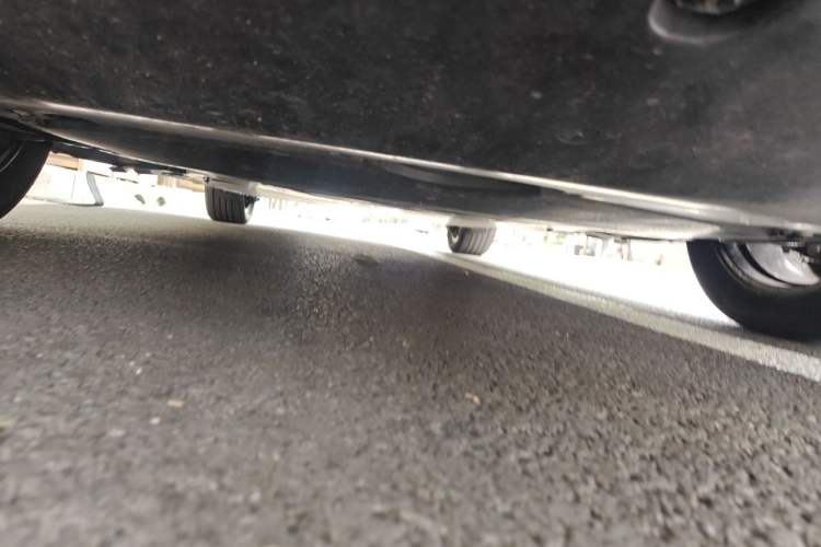 Used Toyota bZ3 2023 616 km Long-Range PRO Chassis Front