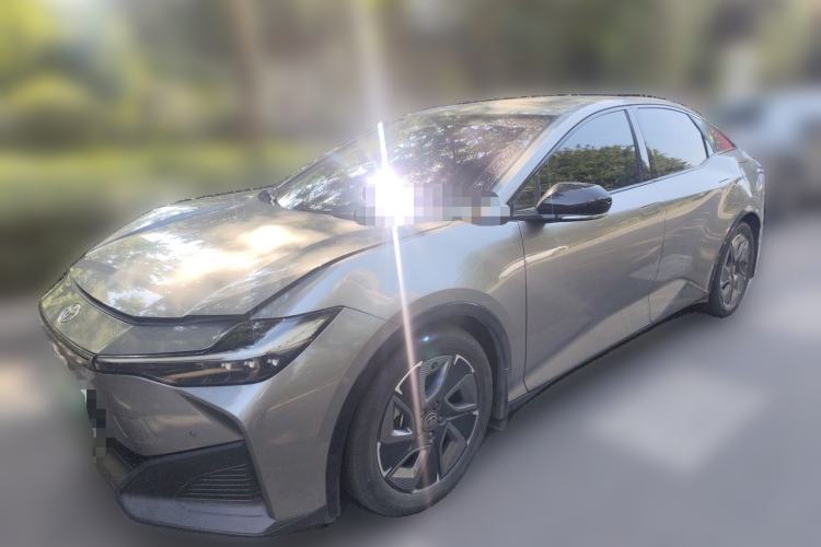 Used Toyota bZ3 2023 616 km Long-Range PRO Guazi used car, China used car export, Used car for sale, Used cars, Cheapest cars for sale, Electric vehicle, New energy car
