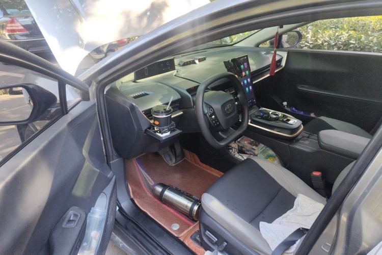 Used Toyota bZ3 2023 616 km Long-Range PRO Driver Seat