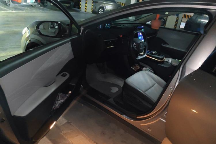 Used Toyota bZ3 2023 517 km Elite PRO Driver Seat