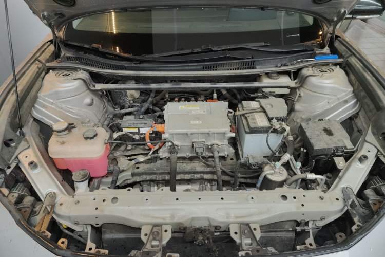 Used Toyota bZ3 2023 517 km Elite PRO Engine Bay