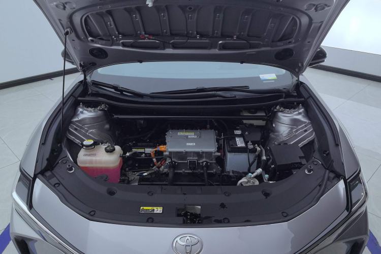 Used Toyota bZ3 2023 517 km Elite PRO Engine Bay