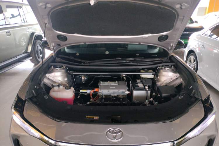 Used Toyota bZ3 2023 517 km Elite PRO Engine Bay