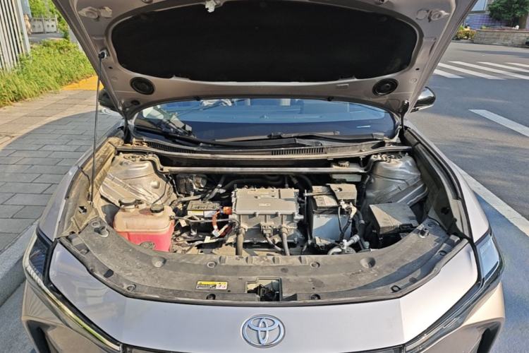 Used Toyota bZ3 2023 517 km Elite PRO Engine Bay