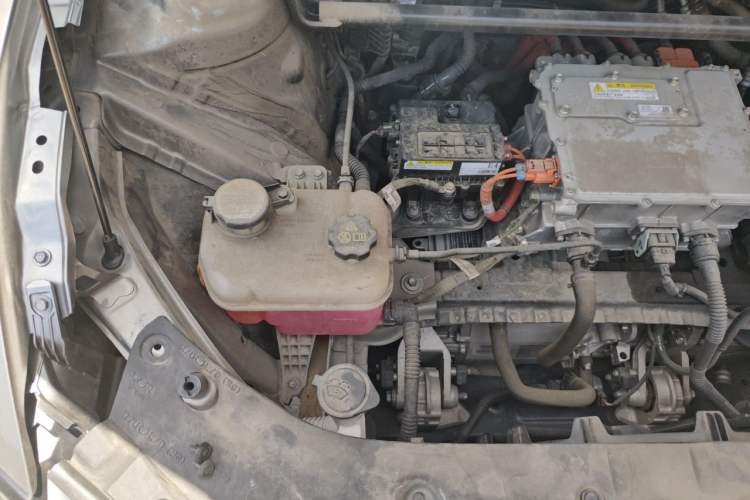 Used Toyota bZ3 2023 616 km Long-Range PRO Engine Bay Right