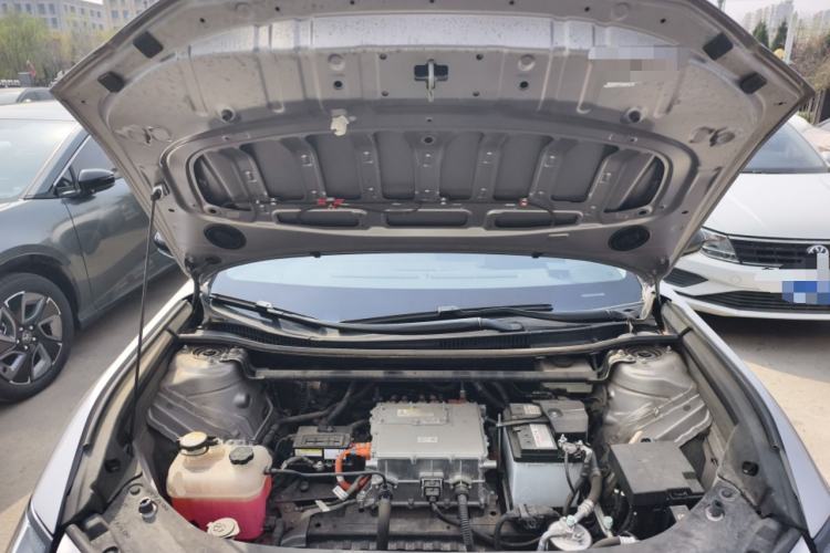 Used Toyota bZ3 2023 517 km Elite PRO Engine Bay