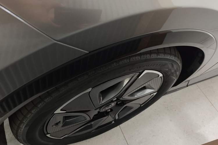 Used Toyota bZ3 2023 616 km Long-Range PRO Exterior 4