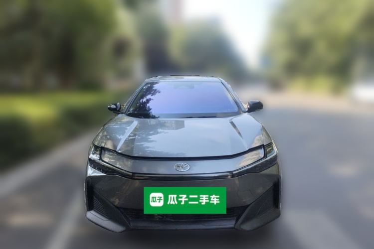 Used Toyota bZ3 2023 616 km Long-Range PRO Front