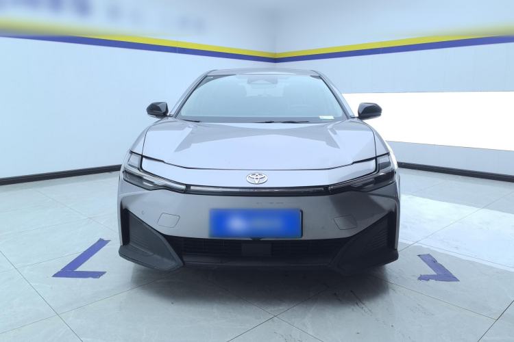 Used Toyota bZ3 2023 517 km Elite PRO Front