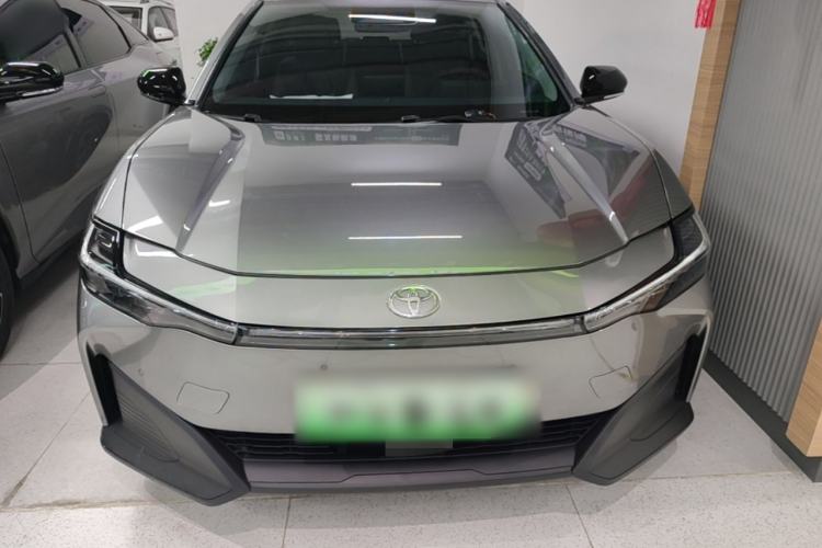 Used Toyota bZ3 2023 616 km Long-Range PRO Front