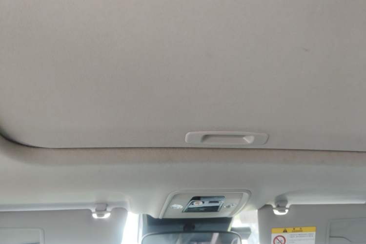 Used Toyota bZ3 2023 517 km Elite PRO Headliner