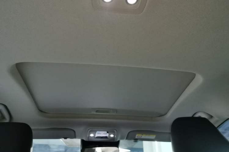 Used Toyota bZ3 2023 517 km Elite PRO Headliner