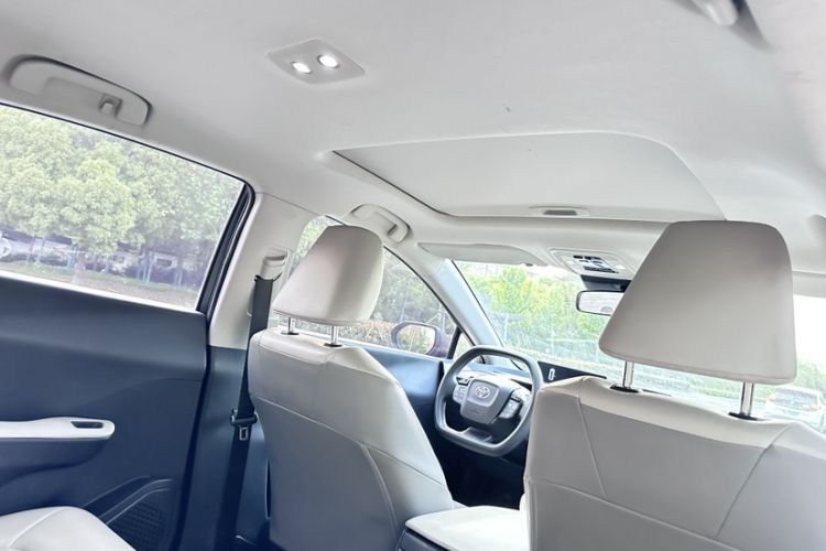 Used Toyota bZ3 2023 517 km Elite PRO Interior 1