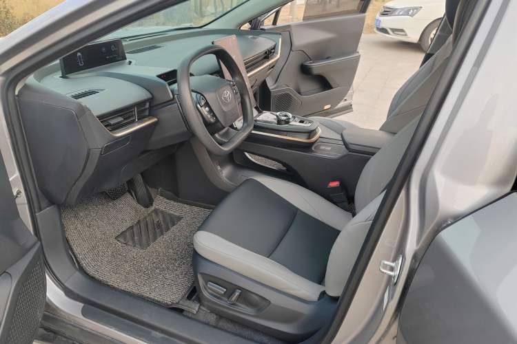 Used Toyota bZ3 2023 517 km Elite PRO Interior 3