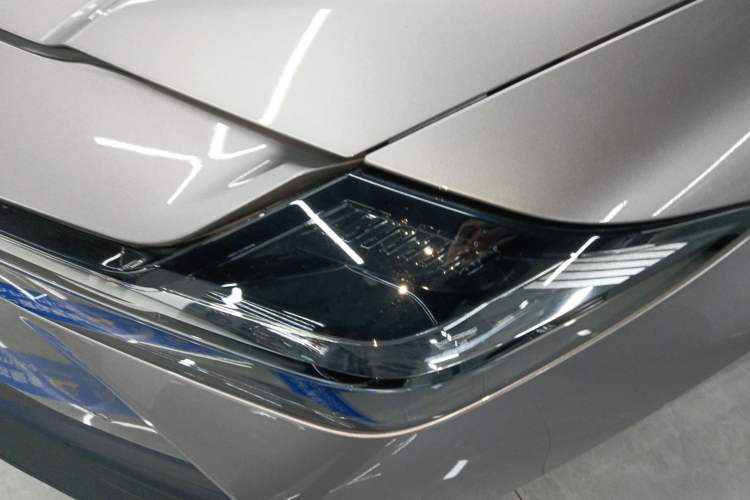 Used Toyota bZ3 2023 517 km Elite PRO Left Front Headlight