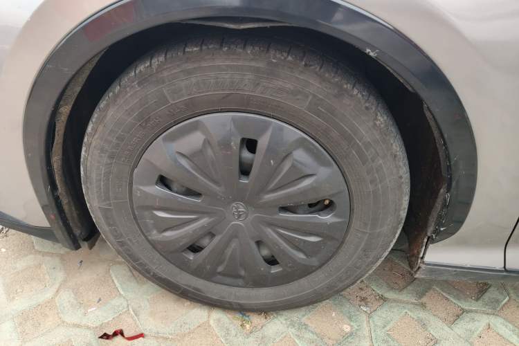 Used Toyota bZ3 2023 517 km Elite PRO Left Front Wheel Hub